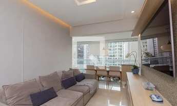 Imagem 2: Apartamento à Venda - Aclimação, 2 Quartos, 75 m2