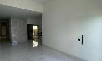 Imagem 4: Casa Perfeita! 3 Quartos sendo 1 Suíte - Área Gourmet com Churrasqueira - Jardim Gramado