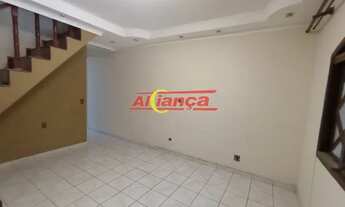 Imagem 2: ÓTIMO SOBRADO 150m² COM 3 DORMITÓRIOS E 2 VAGAS DE GARAGEM - VILA RIO DE JANEIRO - GUARULH