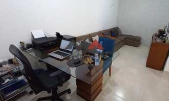 Imagem 3: Casa térrea com 3 dormitórios, 1 suíte e piscina em condomínio