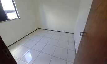 Imagem 5: Apartamento no Bairro Maraponga Com 02 Quartos e 02 Banheiros Térreo 100% Sombra