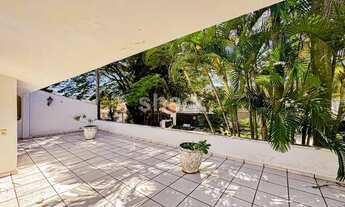 Imagem 6: Apartamento para aluguel possui 309 metros quadrados com 3 quartos