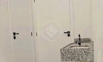 Imagem 4: Casa Nova, nunca habitada, bem iluminada, bem localizada com excelente corredor lateral e