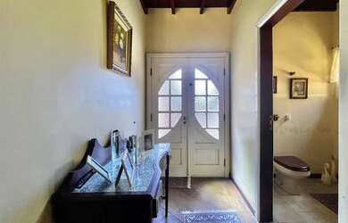 Imagem 2: Casa de condomínio para venda com 856 metros quadrados com 4 quartos