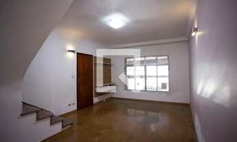 Imagem 3: Casa para Aluguel - Bosque da Saúde, 2 Quartos, 200 m2