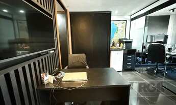 Imagem 6: Sala Comercial mobiliada de 48mt e Pronta para Uso no Walk Business