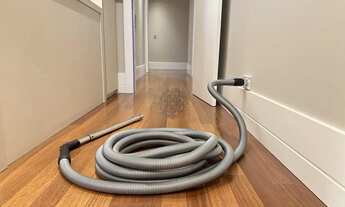 Imagem 6: Apartamento Duplex Decorado no Edifício Carmen Última Unidade em Água Verde