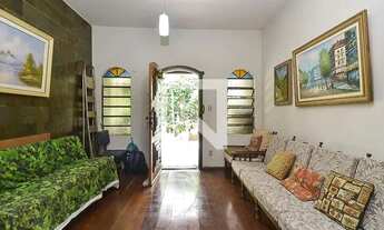 Imagem 2: Casa à Venda - Sagrada Família, 5 Quartos, 316 m2