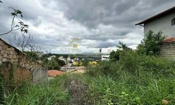 Imagem 2: Lote a venda no Brasileia em Betim, com 360 metros, localização privilegiada, aceita finan