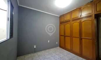 Imagem 5: Casa de rua : / Residencial / Vila Santa Terezinha