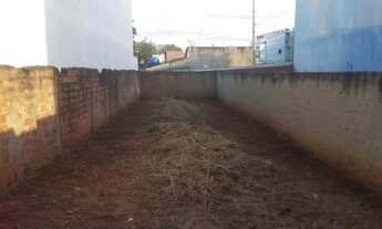 Imagem: Seu Futuro Começa Aqui - Terreno à Venda