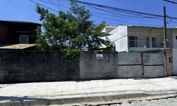 Imagem: Terreno com 300 metros quadrados, plano