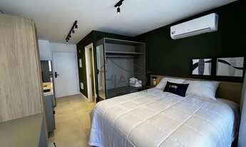 Imagem 4: Studio novo com sacada e mobiliado de 25m² para locação, localizado no coração do bairro A