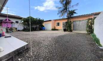 Imagem 2: Casa 3 dorm 2 banheiros com edícula em lugar calmo e muito bom de morar em Criciúma