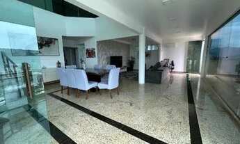 Imagem 3: Imóvel para venda com 836 metros quadrados com 7 quartos em Piratininga - Niterói - RJ