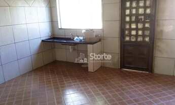 Imagem 7: Casa com 3 dormitórios à venda, 120 m² por R$ 380.000,00 - Aclimação - Uberlândia/MG