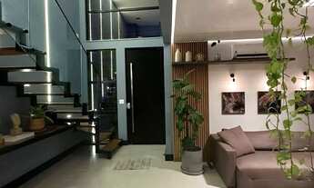 Imagem 2: Vendo casa reformada de 2/4 sendo uma suíte e closet