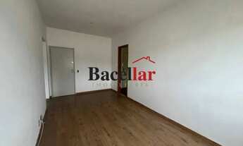 Imagem 2: Apartamento 1 quarto com vaga na escritura demarcada