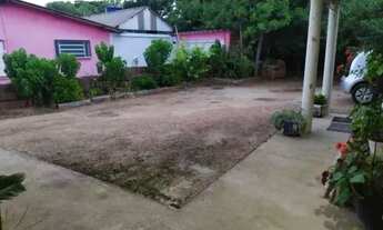 Imagem 3: Casa em Porto Alegre, no bairro Campo Novo, com 3 dormitório(s), e 3 banheiros, à venda