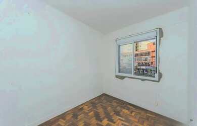 Imagem 7: Apartamento com 2 quartos e 65m² à venda em Azenha, Porto Alegre