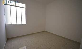 Imagem 2: Apartamento com 2 dormitórios para alugar, 65 m² por R$ 800,00/mês - Granbery - Juiz de Fo