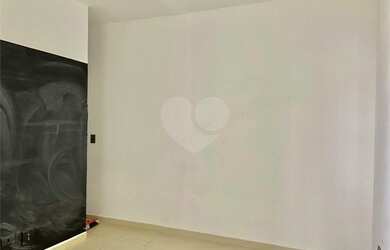 Imagem 15: Charmosa casa 03 dorm / 01 suíte / 02vagas - Metrô Pinheiros