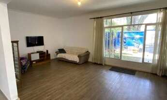 Imagem 6: Casa de 4 Dormitórios na Rua Luisiania