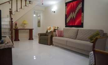 Imagem 3: Casa de 3 Dormitórios na Rua dos Professores