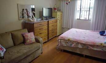 Imagem 7: Casa de 3 Dormitórios na Rua dos Professores