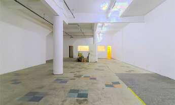 Imagem 3: Salão comercial reformado, fluxo grande de pedestres, á 200 metros do Metrô Marechal Deodo