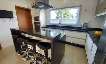 Imagem 3: Condomínio com excelente segurança e linda área de lazer na Granja Viana