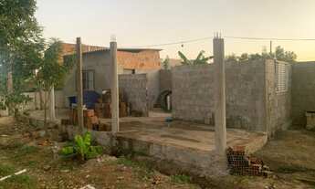 Imagem 4: Casa de 2 peça em construção