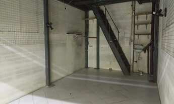 Imagem 5: Loja no Mercadão de Madureira, em uma das principais galerias. Sem luvas