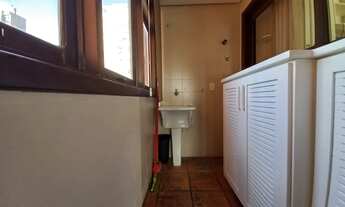 Imagem 2: Apartamento para venda possui 77 metros quadrados com 2 quartos em Praia Grande - Torres