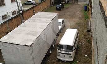 Imagem: Terreno com 528m²