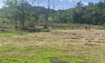 Imagem 6: Lote/Terreno para venda possui 600 metros quadrados em Centro - Igaratá - SP