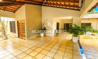 Imagem: Casa com 5 quartos sendo 3 suítes