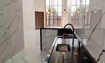 Imagem 5: Casa nova laje 3 suítes piscina churrasqueira condomínio frente taguapark nascente