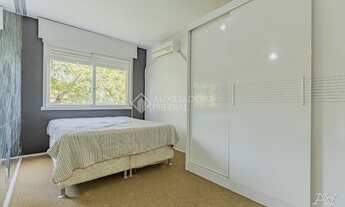 Imagem 2: Apartamento à venda Moinhos Vento desocupado 2 dormitórios vaga mobiliado