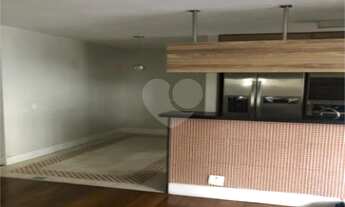 Imagem 4: APTO NA VILA OLÍMPIA TODO REFORMADO. PRONTO PARA MORAR! OPORTUNIDADE COM 3 DOMR, 1 SUITE