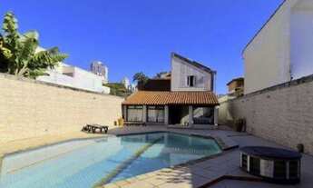 Imagem: Casa de 5 Dormitórios na Rua Luisiania