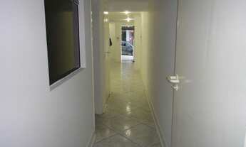 Imagem 2: Casa de 4 Dormitórios na Rua dos Otonis