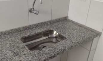 Imagem 2: A casa está localizado no bairro Vila São Luís, em Duque de Caxias. Tem 30 metros quadrado