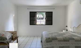 Imagem 6: Sobrado 5 dormitórios, sendo 2 suítes. Bairro Ponta da Praia - Santos - SP