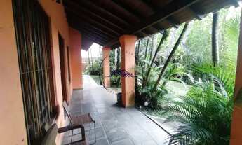 Imagem 4: CASA DE RUA NO MIOLO DA GRANJA VIANA