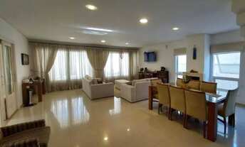 Imagem 2: Casa de condomínio sobrado para aluguel e venda possui 340 metros quadrados com 4 quartos