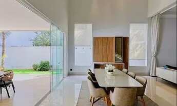 Imagem 5: Casa de condomínio sobrado para venda possui 482 metros quadrados com 4 quartos