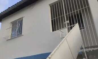 Imagem 2: ALUGA-SE CASA PRÓXIMO A TUDO