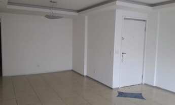 Imagem 3: Alugo 3 quartos mais dependência em Boa Viagem R$ 3.500 já com taxas