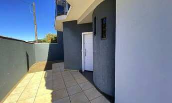 Imagem 4: SOBRADO À VENDA NA VL. VITÓRIA EM APUCARANA - (PRÓXIMO AO NOVO MUFFATO)